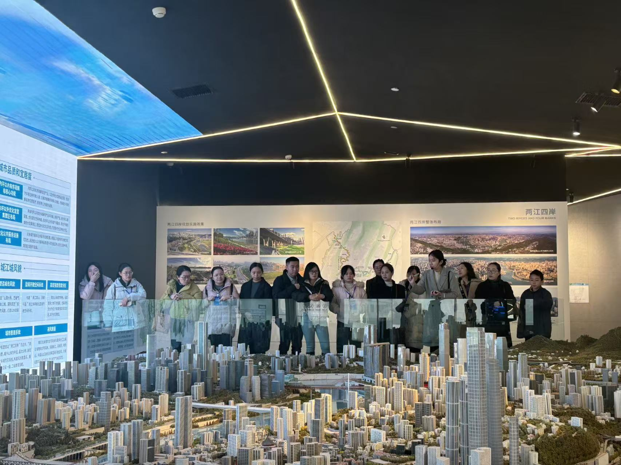 1766394621745585.png 1766394621745585.png